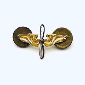 WWII Army Air Corps Aviation Cadet Pilot Sterling Silver Wings Hat Insignia Pin